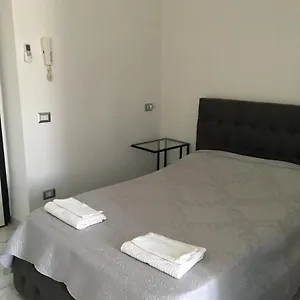  Appartamento Studio Triboniano
